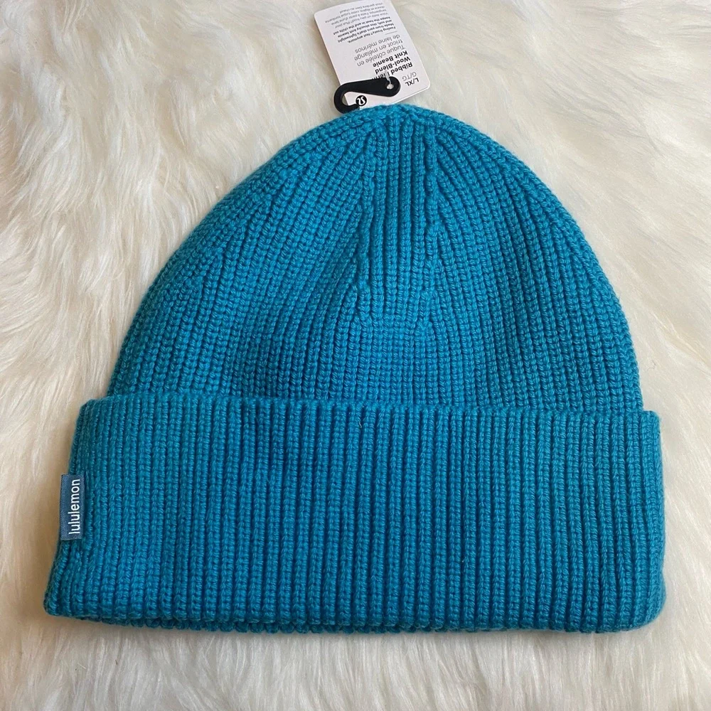 Lululemon Ribbed Merino Wool Blend Knit Beanie OCEA Blue Size L/XL New